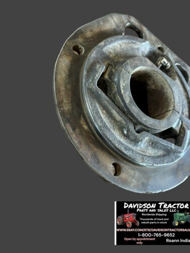 John Deere G RH Main Bearing Casting (clutch side) F752R AF770R
