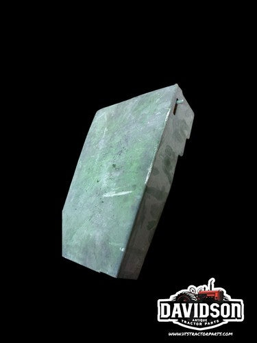 AT16397 USED LH FRONT SIDE PANEL JOHN DEERE 2010