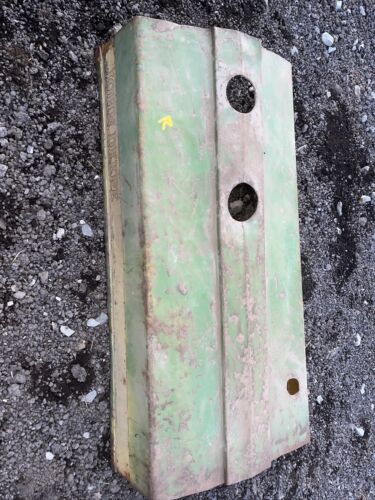 John Deere R DIESEL Hood antique tractor