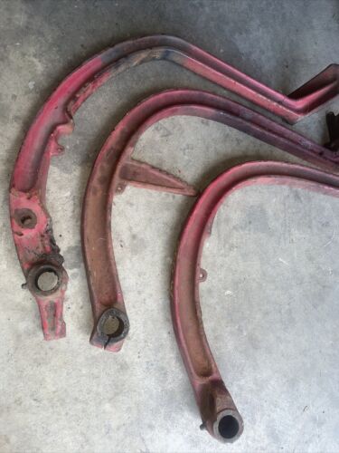 IH 560 Wheetland Clutch/Brake Pedals w/rod Antique Tractor