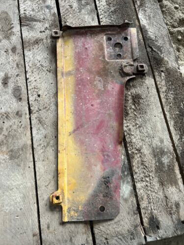 International 300 Utility Tractor RIGHT Side Hood Grill Headlight Panel RH
