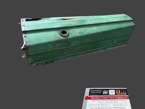 AA6481R John Deere 60 Hood  Nice Original Fits S/N 6035350 up Antique Tractor