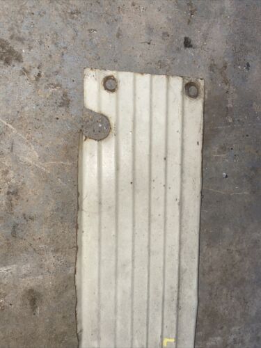 Farmall 460 560 RC Tractor Original IHC IH white hood Left Rear side cover panel