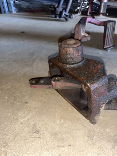 International Harvester 1586 Clutch Pedal Assembly Antique Tractor