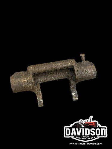 MASSEY FERGUSON TO35,50,65,135,165,165,180,285 CLUTCH RELEASE FORK 184628M1 USED