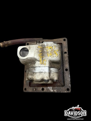 International Farmall 504 Hydraulic Pump Assembly Antique Tractor