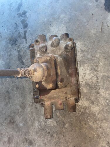 McCormick Farmall F20 tractor transmission cover panel gear shift shifter tower