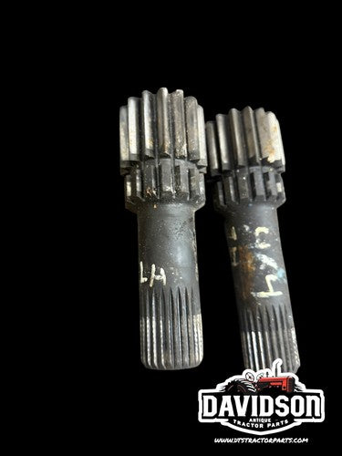 International 464 Bull Pinion Shaft Antique Pair Tractor