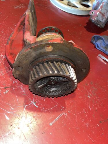 McCormick Farmall F14 F12 IH tractor ORIGINAL magneto mounting drive bracket