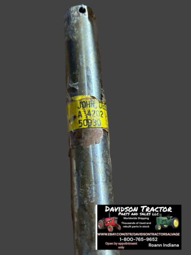 Genuine JOHN DEERE 60 TAPPET LEVER SHAFT A4202R New Old Stock