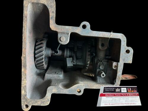 JOHN DEERE F799R GOVERNOR HOUSING G TRACTOR
