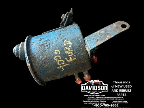 FORD 2000, 3000,4000 TRACTOR POWER STEERING RESERVOIR WITH TOP 1965-68