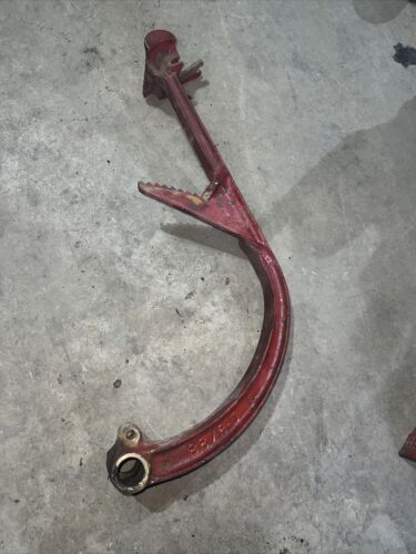 McCormick W9 WD9 right brake Pedal Antique Tractor I9 8878-D