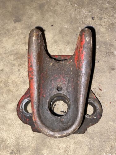 Farmall M Early SM tractor Original IH main swinging drawbar mounting bracket