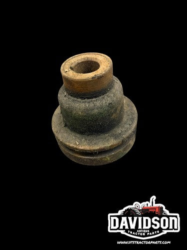 CH19286 950 John Deere 950 Compact Tractor Crank Pulley