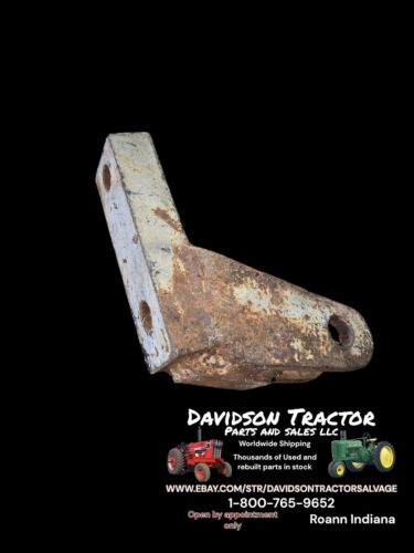 IH International Harvester 584 Lower Link bracket