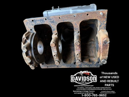 3711164A-1 Perkins 3.152 Engine Block Massey Ferguson 240 Antique Tractor