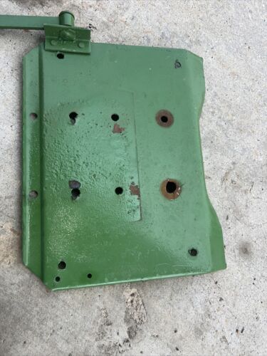 1937 John Deere Unstyled B Floor Platform