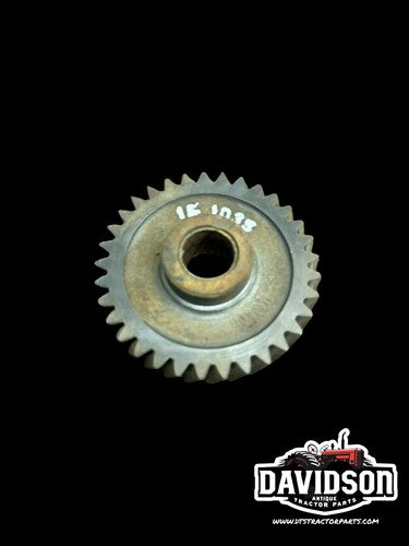 Used Transmisson Idle Gear fits White 2-44 fits Oliver 550 1E1035 162129A ES1035