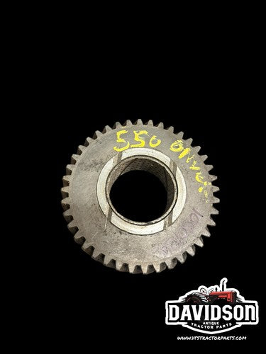 1960 Oliver 550 Transmission Output Gear  100010A Antique Tractor