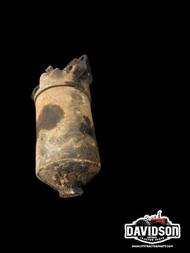 IH Farmall D282 560 656 706 Oil Filter Canister Antique Tractor