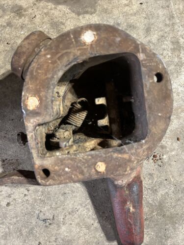 IH Case Farmall Cover Case Engine Governor - Premium Quality OEM - 367706R1
