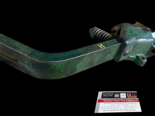John Deere H tractor JD seat assembly mount mounting brace bracket H369R Oem