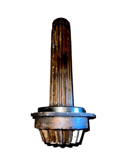 Farmall 300 Main Transmission Pinion Shaft 15T 362569R1 IHC Farmall