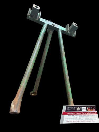 John Deere 2010 Utility Front Support Bracket T13065T