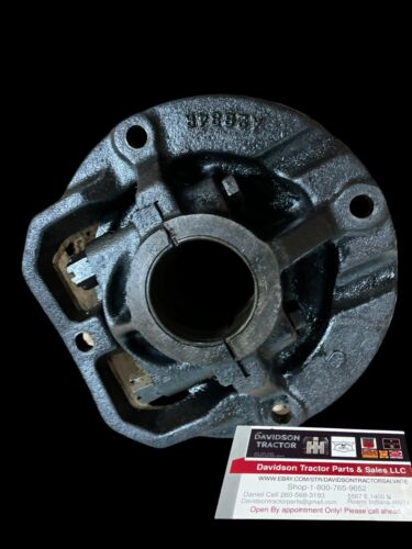 JOHN DEERE A2884R RH MAIN BEARING HOUSING UNSTYLED A AR AO