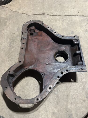 IHC Farmall Super MD 400 450 Diesel Timing Cover 261215-R1