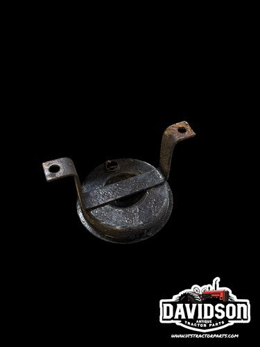VINTAGE  IH FARMALL CUB & LOBOY 154 185 TRACTOR ENGINE OIL PUMP SCREEN