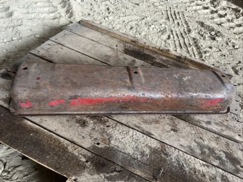 Farmall MD 400 Diesel Valve Cover Antique Tractor