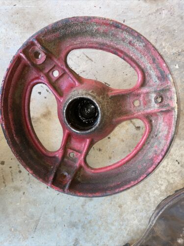 INTERNATIONAL FARMALL TRACTOR ORIGINAL FRONT STEERING HUB A B C SUPER A SUPER C