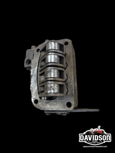 1961 Allis Chalmers AC D17 Tractor Hydraulic Pump