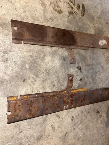 International 364 354 Tractor Under hood skirts PAIR