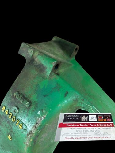 John Deere Hydraulic Pump Support R43074, R55008; Fits Model 4520