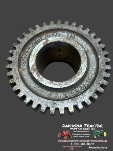 M1752T DM4268T JOHN DEERE 40 420 430 GEAR NEW OLD STOCK GENUINE JOHN DEERE