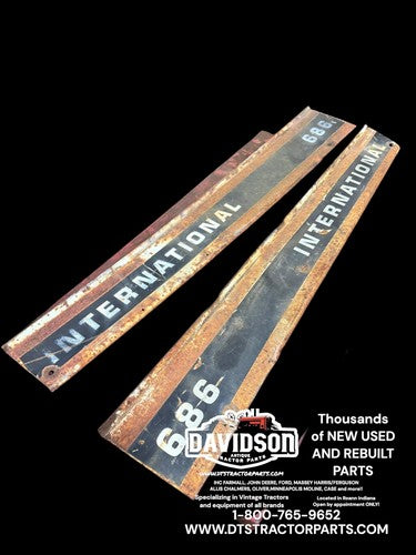International 686 Hood Side Panels Pair Antique Tractor
