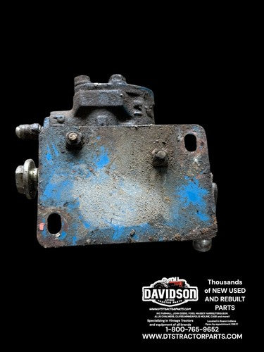 Ford 1310 Hydraulic Valve Assembly