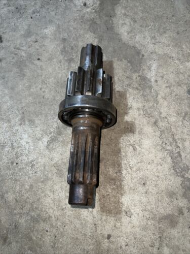 Farmall SM Super M 400 450 Bull Pinion Shaft Antique Tractor