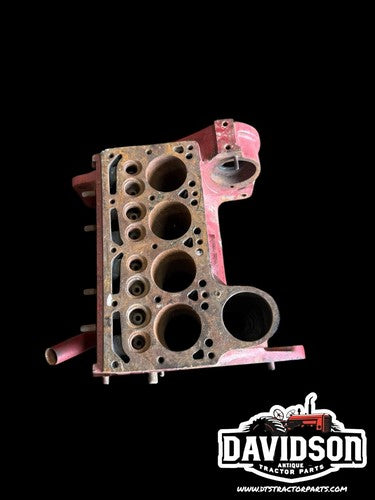 Farmall cub IH cast Engine block 251341R2 Antique Tractor