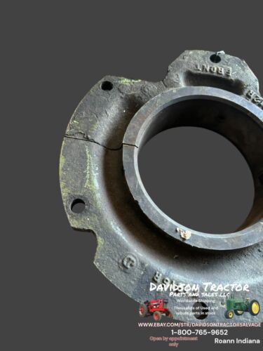 JOHN DEERE F3312R F1915R AF3286R CENTER MAIN BEARING HOUSING 70D 720D 730D