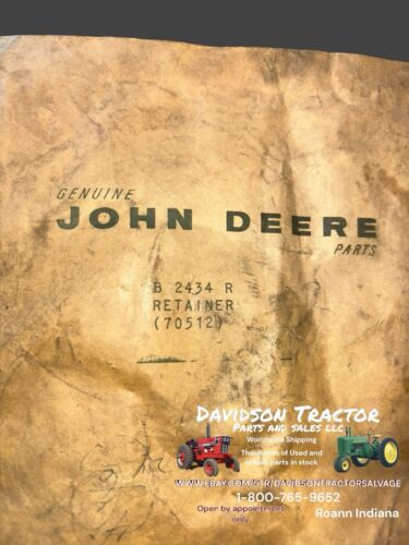 Genuine John Deere B2434R Retainer New Old Stock