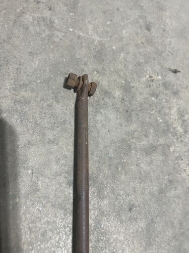 IHC International W-400 Radiator Support Rod Wheetland Tractor