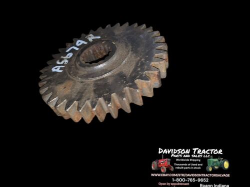 Genuine Used John Deere 620 630 Tractor PTO Sliding Gear A5679R
