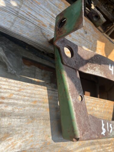 John Deere JD 40 T 40T tractor gas tank mounting brace bracket