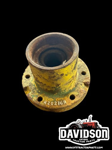 John Deere Tractor Wheel Hub R20276R