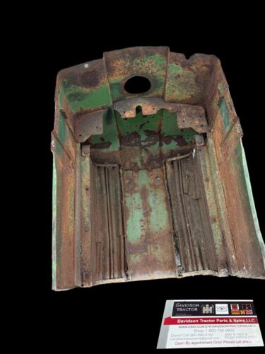 John Deere 50 Grill Nose Cone Antique Tractor