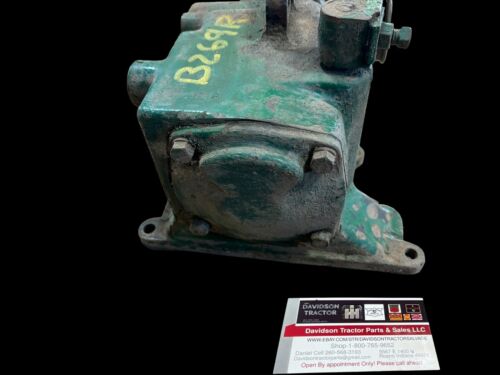 John Deere B tractor governor assembly & housing B269R Antique Tractor